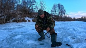 Рыбалка на речке в середине марта. Очередная