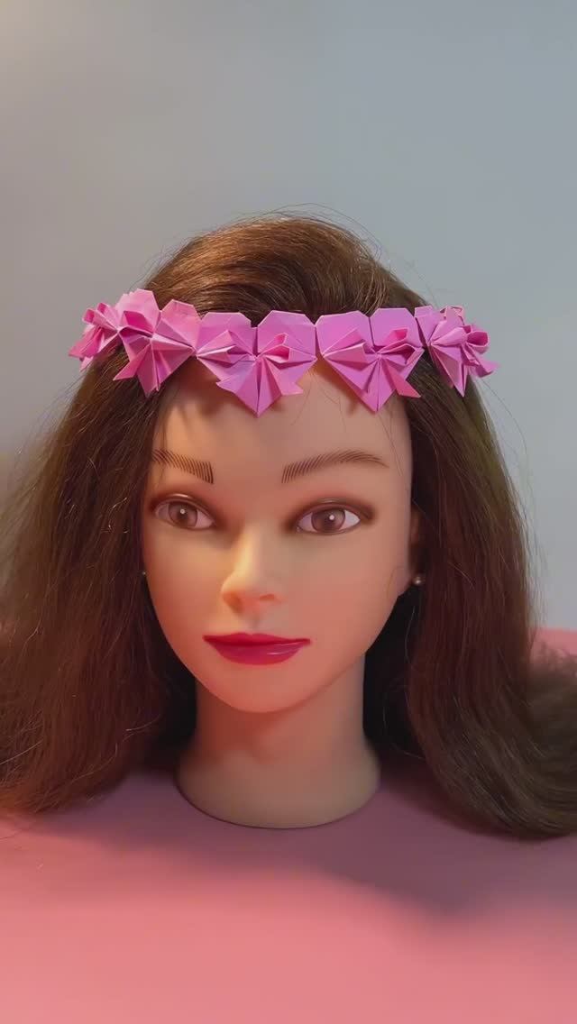 Своими руками 👑 корона из бумажных сердец 💝 с бантиками 💝