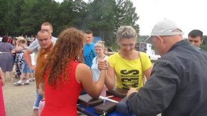 Армрестлинг.  Девушки