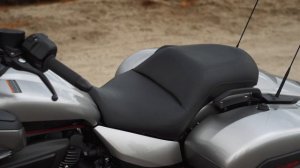2018 Yamaha Star Eluder Bagger Review Video