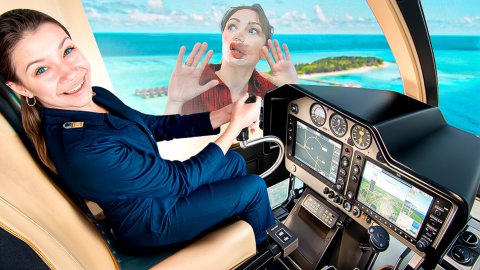 КАНИКУЛЫ ВСЛЕПУЮ / Вики Шоу