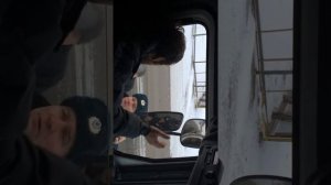 Гибдд беспредел разбили стекло. П.Березовка Красноярс