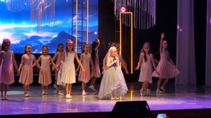 Мария Мурзагареева «Прекрасное далеко»