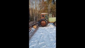Трактор Т-40 лесное бездорожье / Tractor T-40 forest off-road