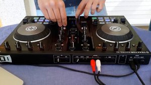 TRAKTOR S2 MK2 ► GTA - Red Lips (Skrillex Remix) & Bear Grillz & Getter - EDM