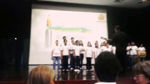 Coro infantil batuta