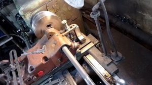 расточка гидробака трактора т 25 на токарном станке
