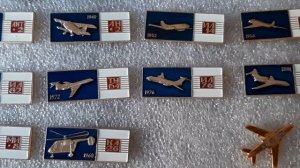 Значки с самолётами ✈