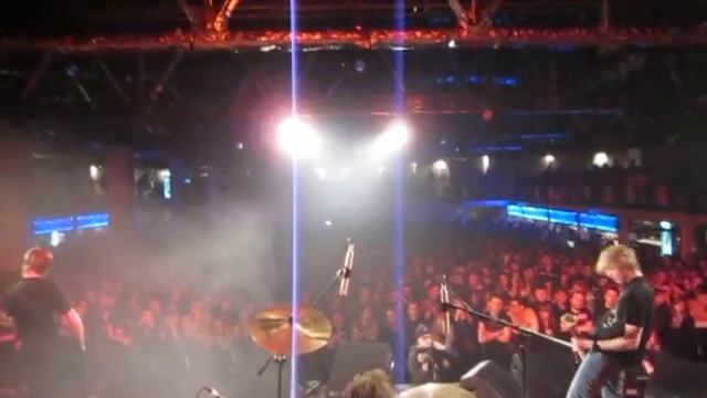 Round Hills - Imaginary Princess (live) Москва - Milk - 13.02.2012 смотреть онлайн