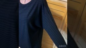 Женская кофта молодежная черная с рукавами летучая мышь