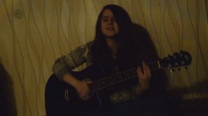 курит не меньше чем винстон