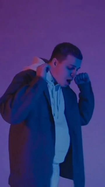 3-ий Январь, Тайпан, IL'GIZ - На небе Джа смотреть онлайн