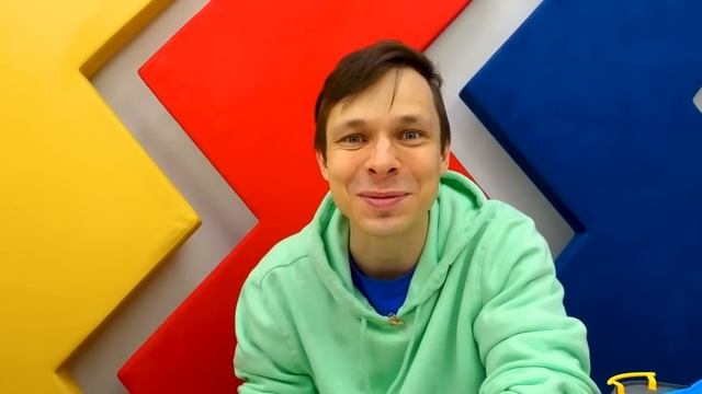 Ловим злодеев и стреляем в шоу Той Мастер — Супергерои в видео для мальчиков, сборник смотреть онлайн