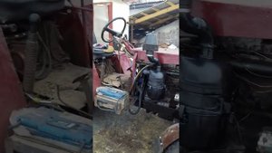 Трактор с д2500
