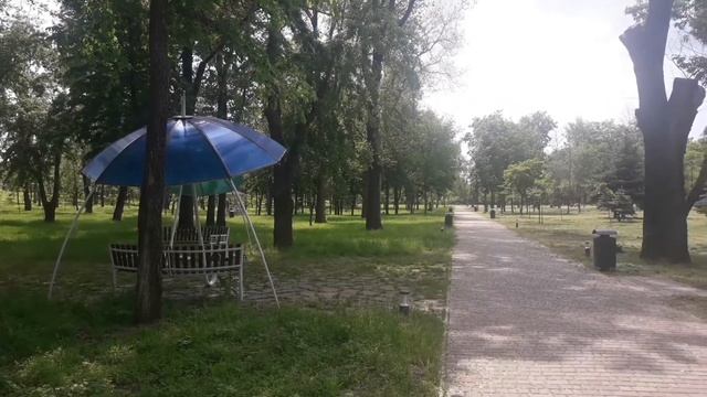 Репортаж про Гданцевский (Комсомольский) парк. Кривой Рог, Украина. Центрально-Городской район. смотреть онлайн