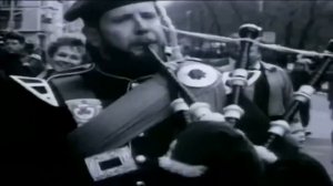 Jump Around remix House Of Pain Jumper