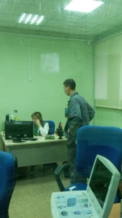 вот один который нападал аптеке п мирный на площади фильмы король Англии ВДВ РФ