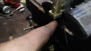 Модель паровой машины двойного действия с качающимся цилиндром.