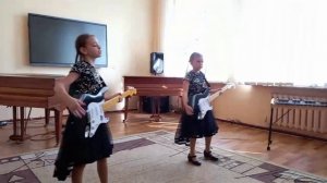 ДУЭТ МЛАДА МИШКИ