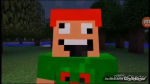 А по лесу я иду тяпкой кролика глушу