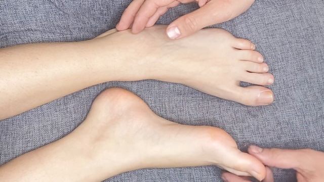 Relaxing cozy ASMR feet massage Soft Neon socks No Talking ASMR смотреть онлайн