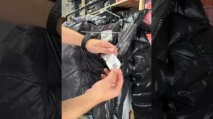 Обзор на Зимний глянцевый пуховик Moncler