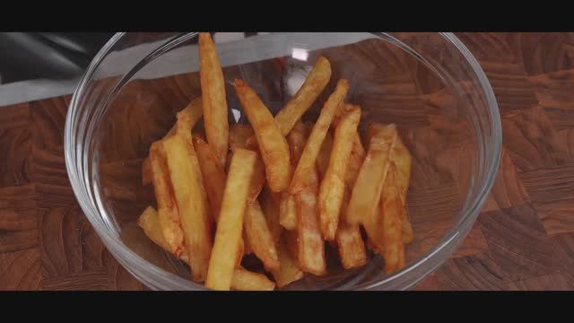 хрустящая жареная французкая картошка! идеально под сериал! #рецепт #закуска #картошка смотреть онлайн
