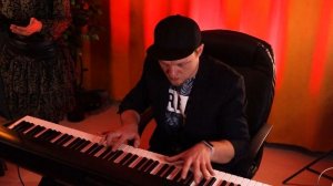 "Искала" А-студио cover на пианино roland fp-30x