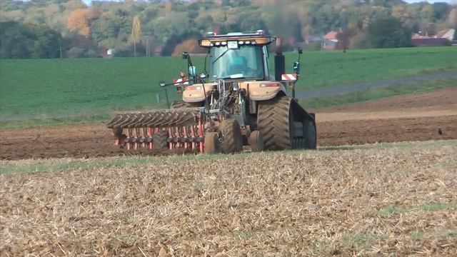 Labour 2011 CAT Challenger MT 865 C, charrue G&B 13 corps - big ploughing смотреть онлайн