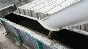 заливка бетона в формы для ФБС