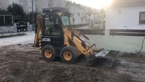 JCB 1CX