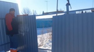 строим дачу. 9 серия. забор