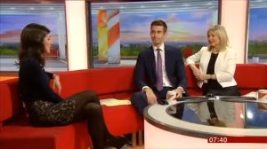 Sports Presenter Katherine Downes Sexy Legs, Thighs On Show. Nice Short Skirt. 8 Jan