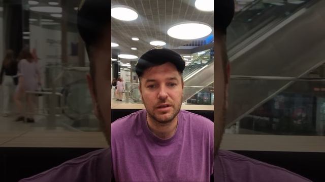 Тik Tok или YouTube КОГО БОЛЬШЕ будет в прямом эфире наших подписчиков от Панды в красных труселях смотреть онлайн