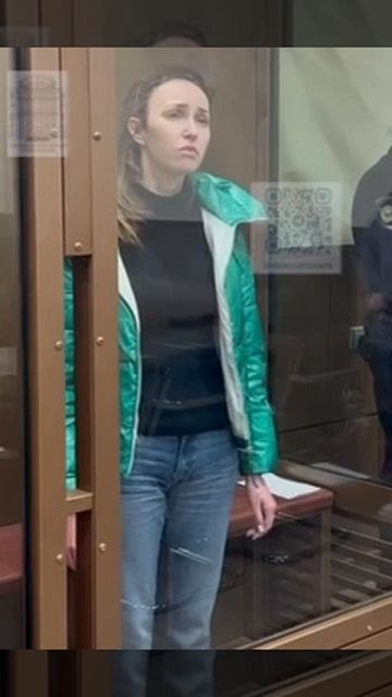 Мера присечения за взятку сотруднице отдела по вопросам миграции