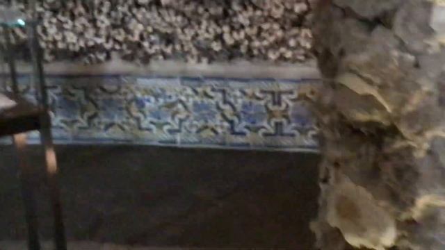 Portekiz-Evora-Capela dos Ossos-Kemikler şapeli смотреть онлайн