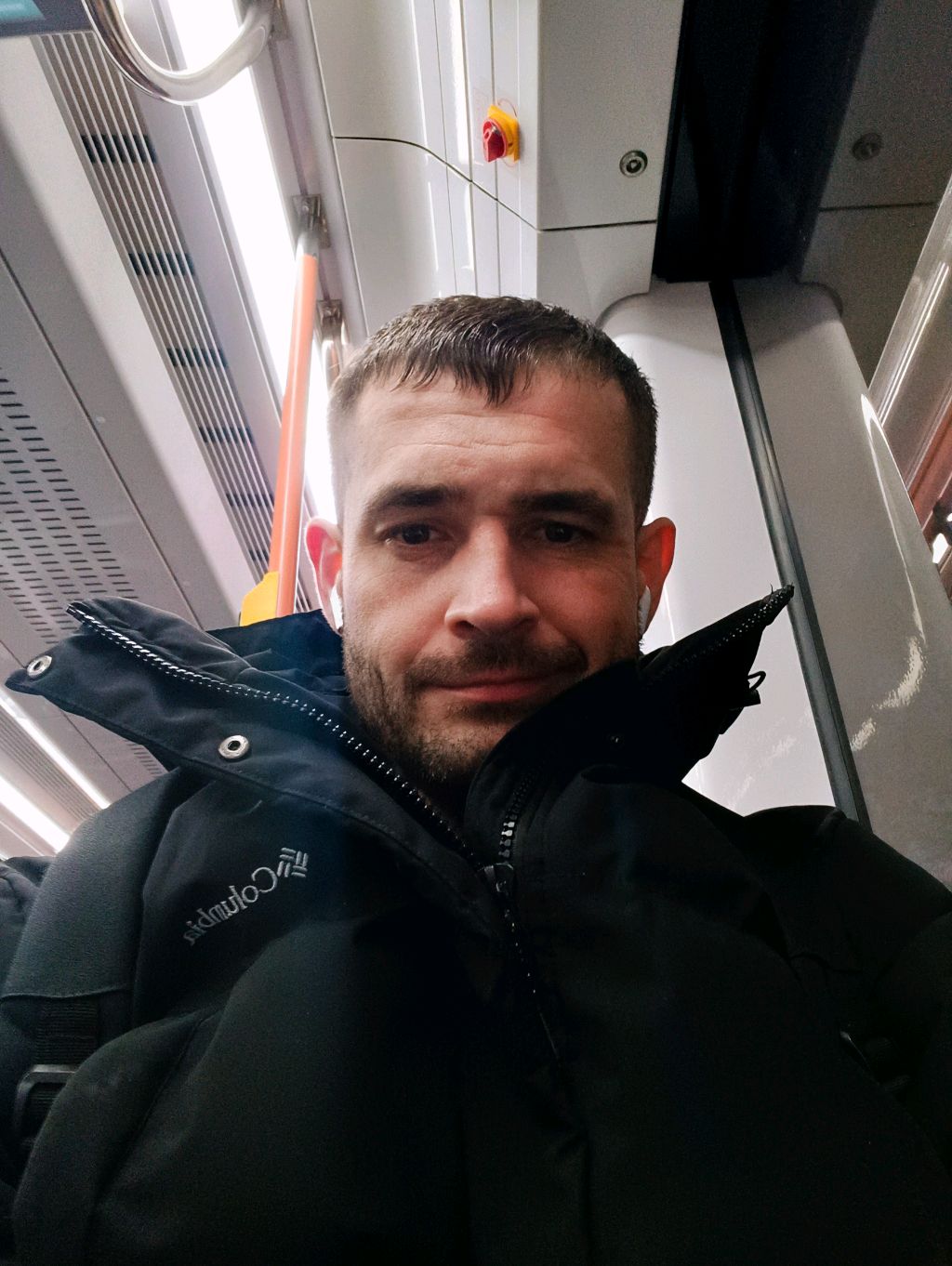 Не судите строго 🤣 смотреть онлайн