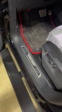 Volkswagen Teramont с электропорогами ATS