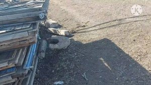 Жизнь в селе#Казахстан#Сергей собирает трактор.Убираю за двором.