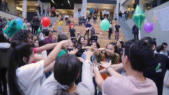 Multicultural Week 2020 - Presentation Day смотреть онлайн