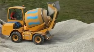 Автобетоносмеситель с самозагрузкой DAVINO