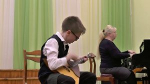 Отгон Иван (балалайка) - В.В.Андреев Вальс "Фавн", преподаватель Царенко Н.В.