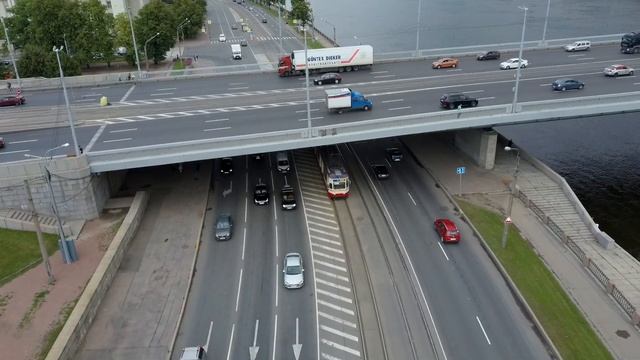 Fimi X8 SE test flight over Saint Petersburg смотреть онлайн