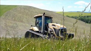 Гусеничный трактор CHALLENGER MT 765 D 2013 с выгодой 15000-45000$