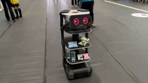 Робота-бариста и робота-официанта разработали школьники Санкт- Петербурга и Владивостока