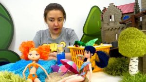 Развивающее и обучающее видео для детей — Веселая Школа с куклами на пляже и мультики для малышей