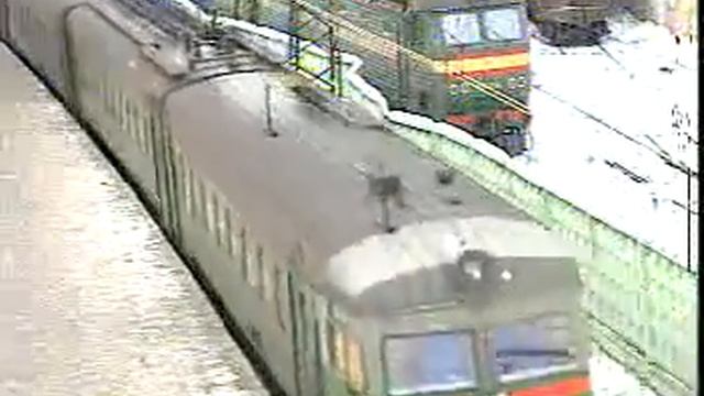 ЭР2-1048 ТЧ-10 Москва-II смотреть онлайн