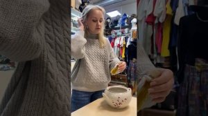 Нашли духи в супнице!