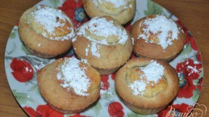 Маффины с творожными шариками