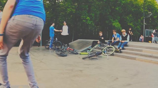 Скейтпарк Кузьминки Skate Park 2016 Canon Zenitar DSLR смотреть онлайн